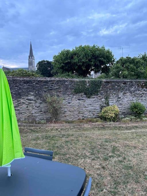 Downtown Cozy - 4 Pl - Hébergement de vacances *